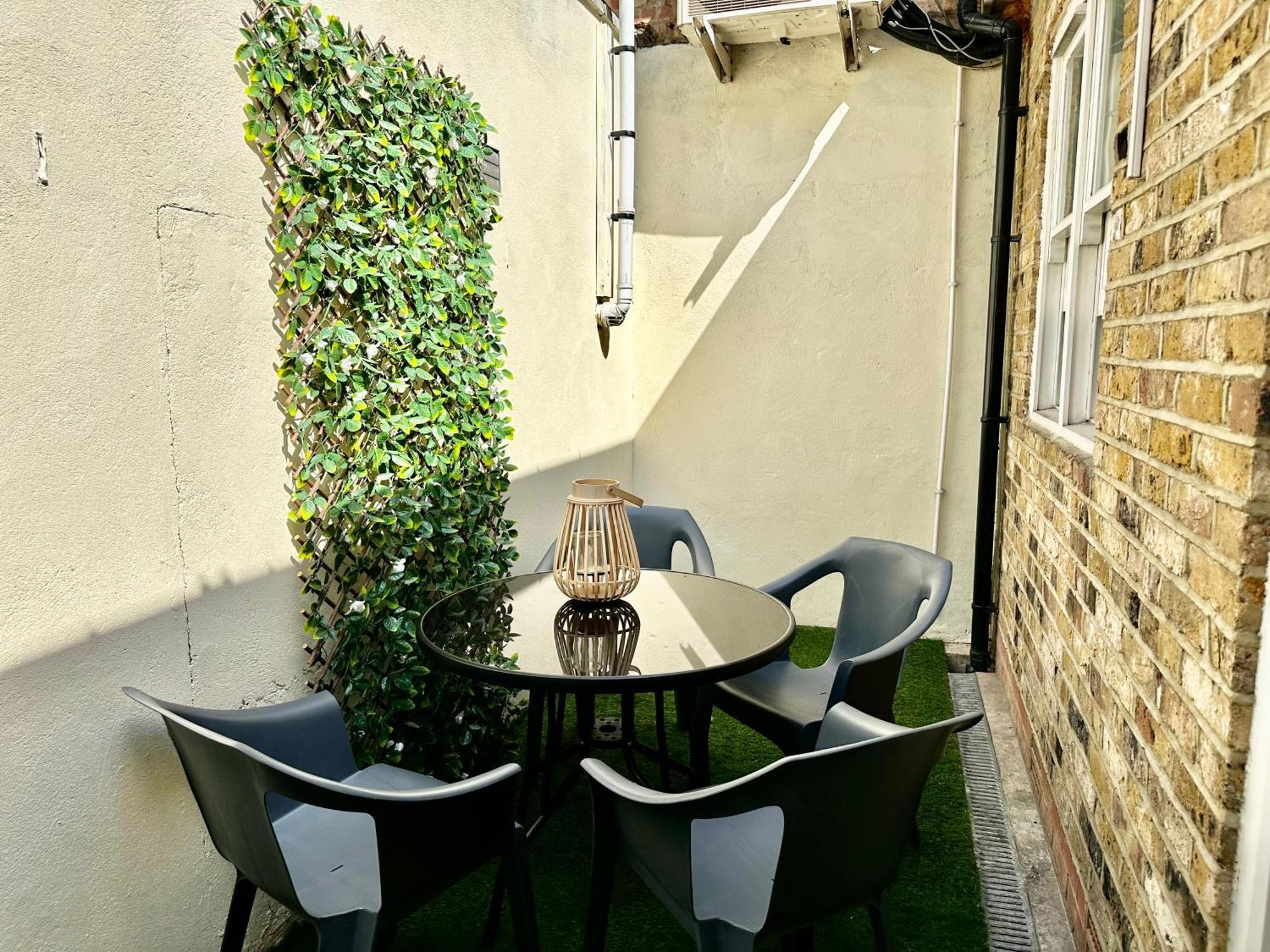 Apartmán Westferry Two Londýn Exteriér fotografie